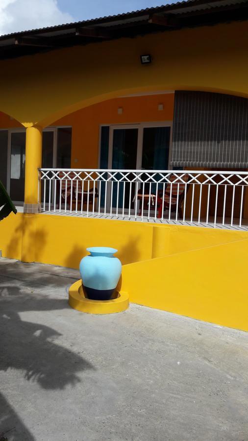 Beau Vallon Residence Екстериор снимка